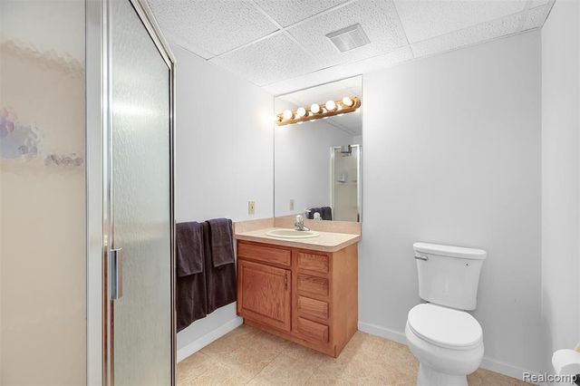 37814 Avon Lane, Farmington Hills, MI 48331