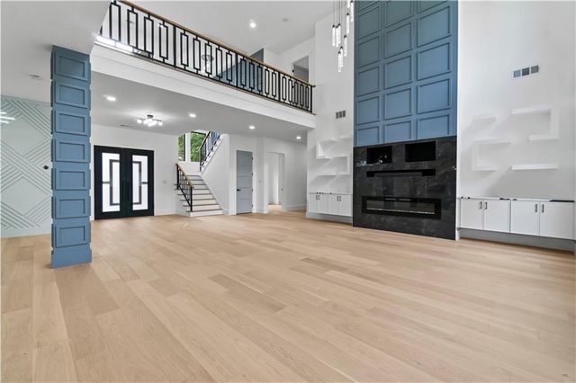 2701 Collins Hill Road, Lawrenceville, GA 30043