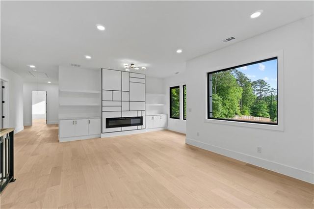 2701 Collins Hill Road, Lawrenceville, GA 30043