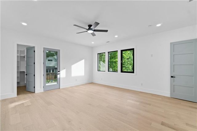 2701 Collins Hill Road, Lawrenceville, GA 30043