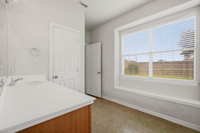 505 Burham Lane, League City, TX 77573