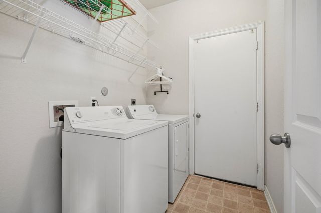 505 Burham Lane, League City, TX 77573