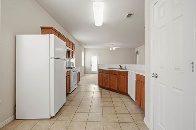505 Burham Lane, League City, TX 77573