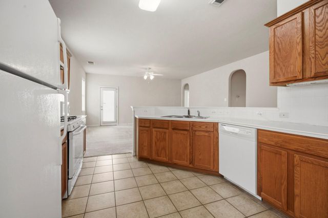 505 Burham Lane, League City, TX 77573