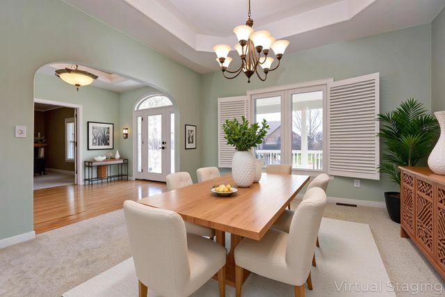 811 W Jackson Avenue, Nixa, MO 65714