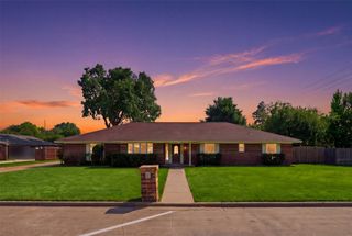 1006 Trophy Club Drive, Trophy Club, TX 76262