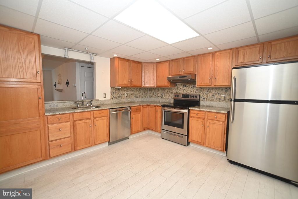 11311 CENTENNIAL STA, WARMINSTER, PA 18974 — exterior