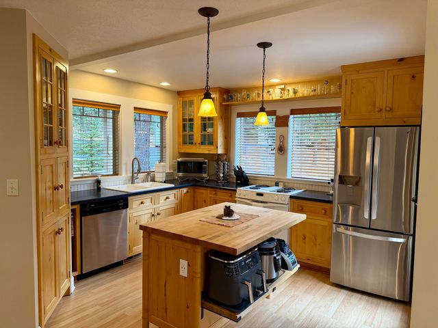 53509 Kokanee Way, La Pine, OR 97739