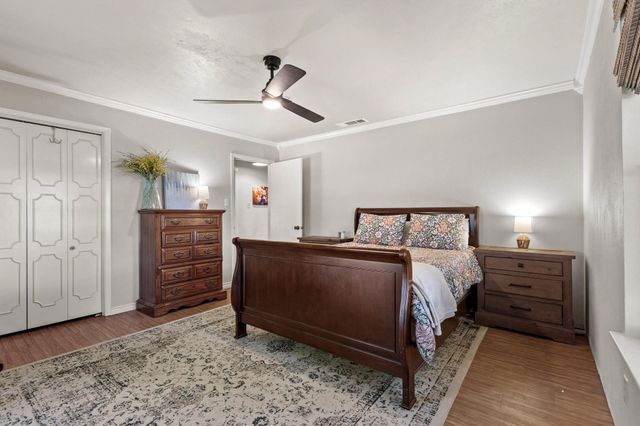 62 Sanders Road, Whitesboro, TX 76273