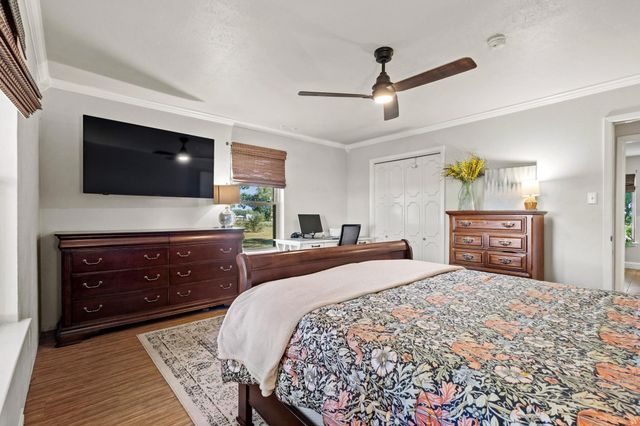 62 Sanders Road, Whitesboro, TX 76273