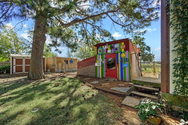 62 Sanders Road, Whitesboro, TX 76273