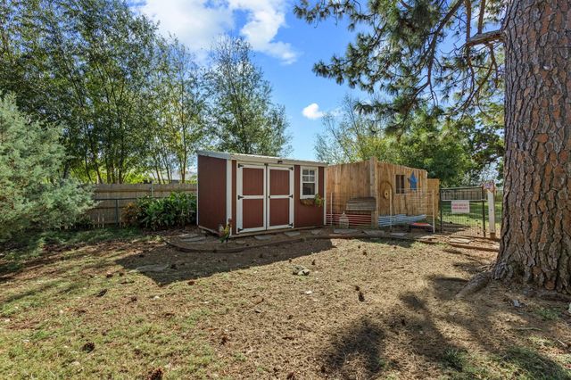 62 Sanders Road, Whitesboro, TX 76273