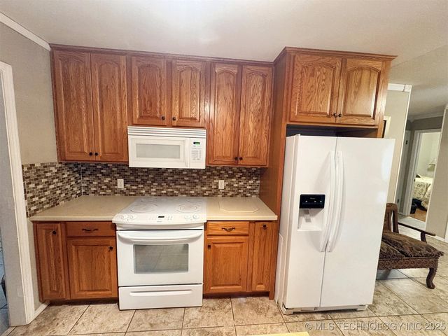 510 Beverly Avenue, Vian, OK 74962