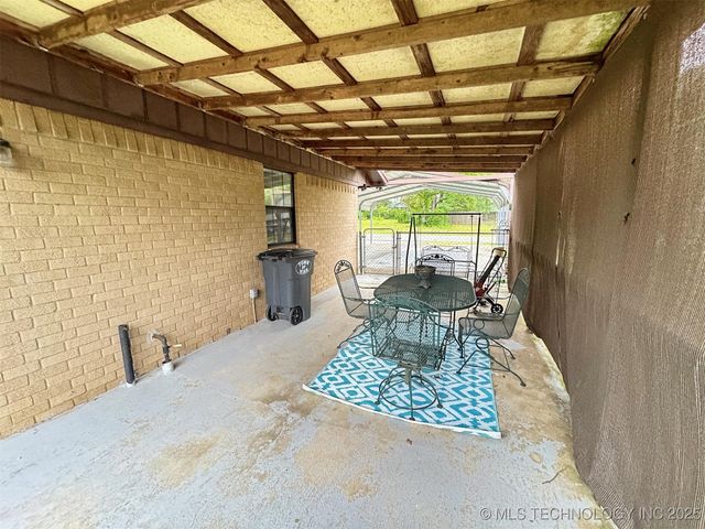 510 Beverly Avenue, Vian, OK 74962