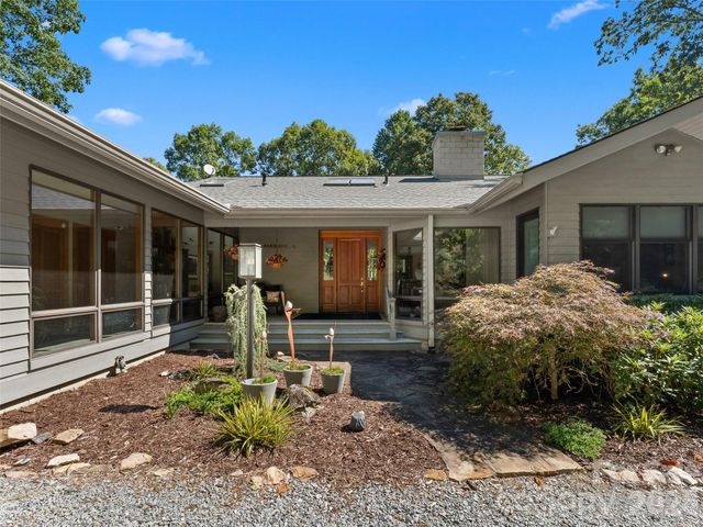 466 Sweetwater Lane, Pisgah Forest, NC 28768