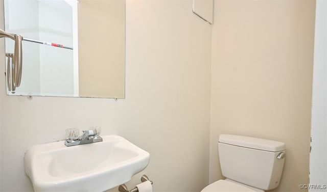 10486 Malboro Rd, Hanover, VA 23116