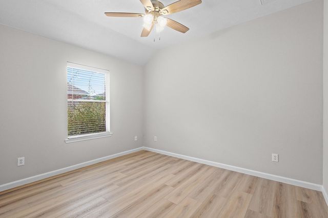 25910 N Lakefair Drive, Richmond, TX 77406