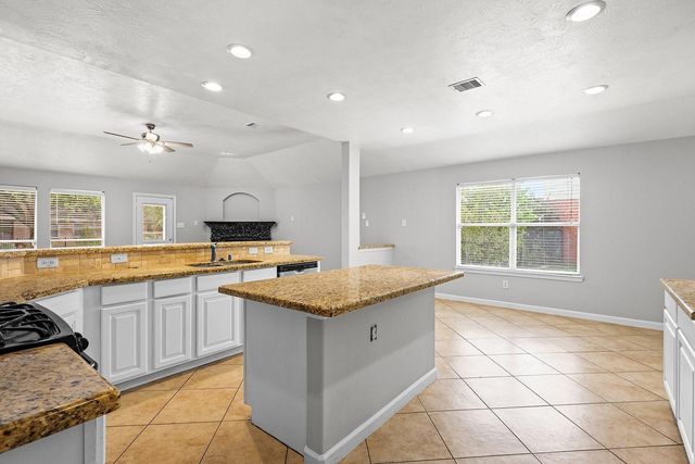 25910 N Lakefair Drive, Richmond, TX 77406
