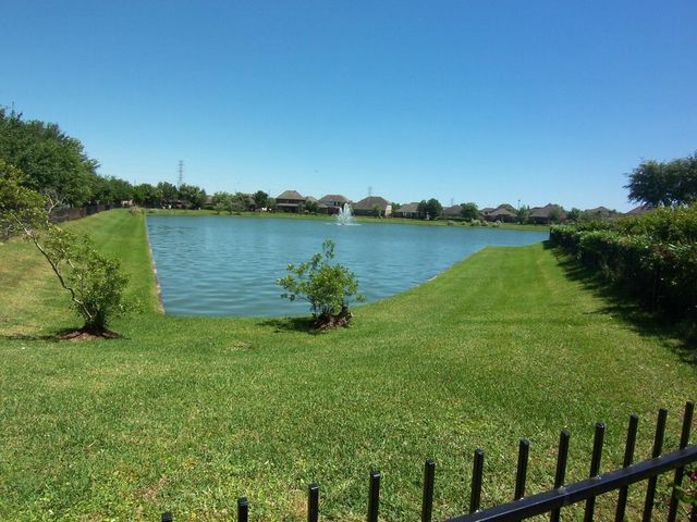25910 N Lakefair Drive, Richmond, TX 77406