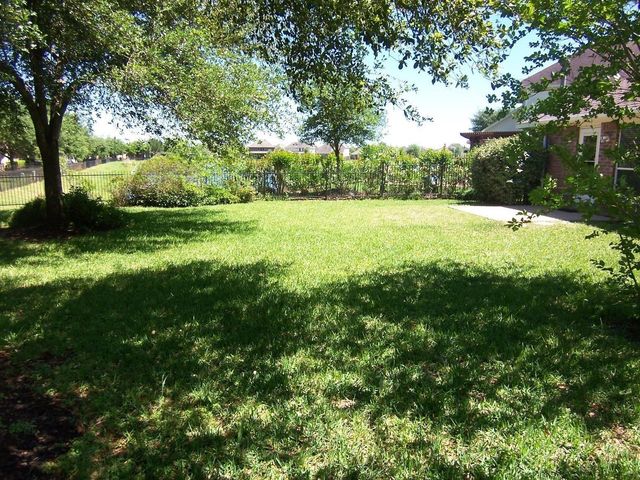 25910 N Lakefair Drive, Richmond, TX 77406
