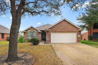25910 N Lakefair Drive, Richmond, TX 77406