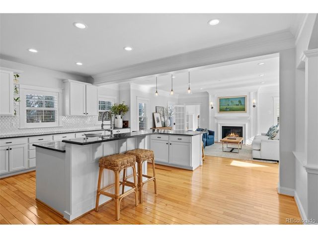 8161 E 33rd Ave, Denver, CO 80238