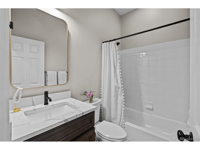 8161 E 33rd Ave, Denver, CO 80238