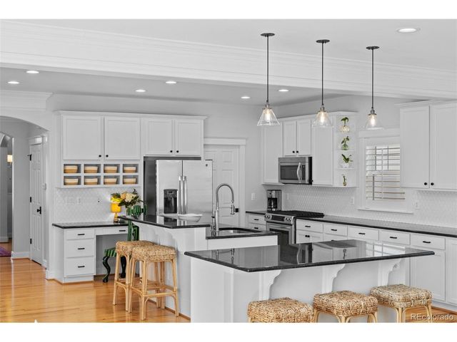 8161 E 33rd Ave, Denver, CO 80238