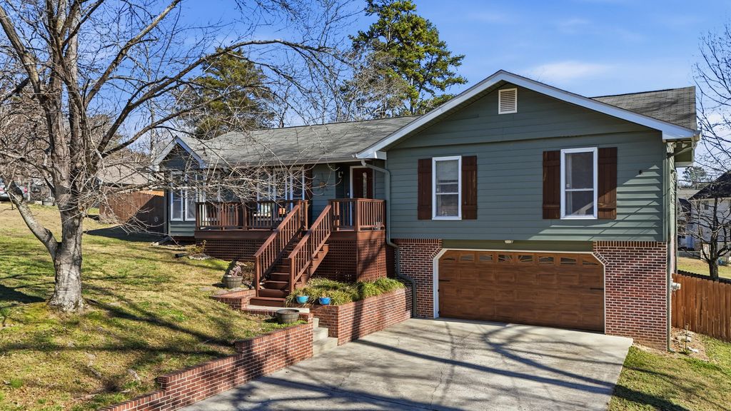 2029 Port Royal Drive, Soddy Daisy, TN 37379