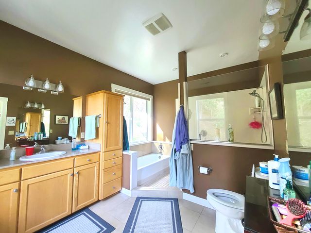 1682 Brown Road, Applegate, OR 97530