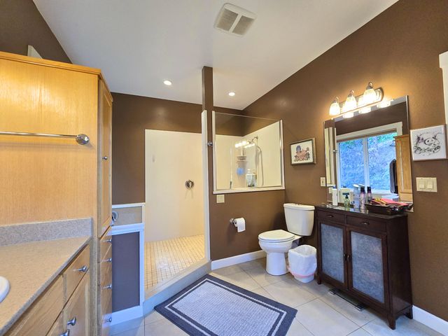 1682 Brown Road, Applegate, OR 97530