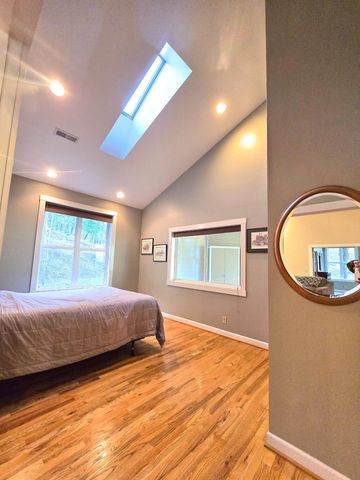 1682 Brown Road, Applegate, OR 97530