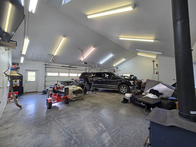 1682 Brown Road, Applegate, OR 97530