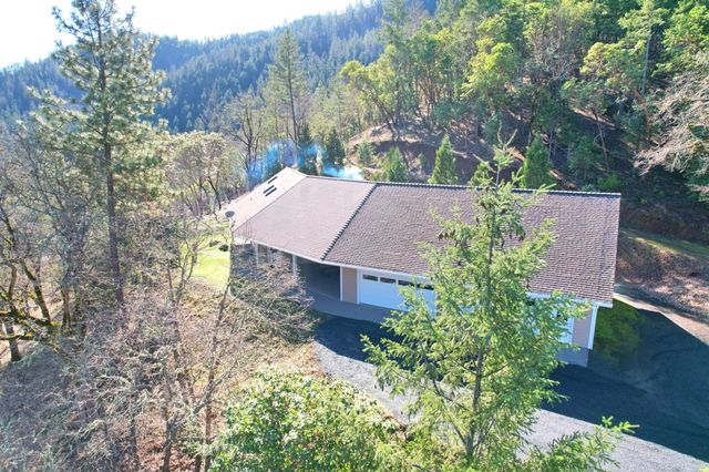1682 Brown Road, Applegate, OR 97530
