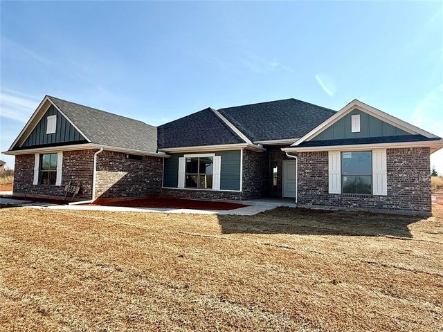 1983 Twin Spires Trail, Blanchard, OK 73010