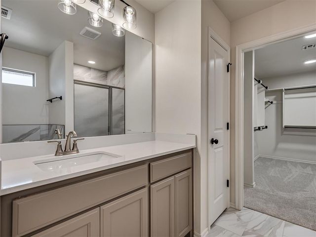 1983 Twin Spires Trail, Blanchard, OK 73010