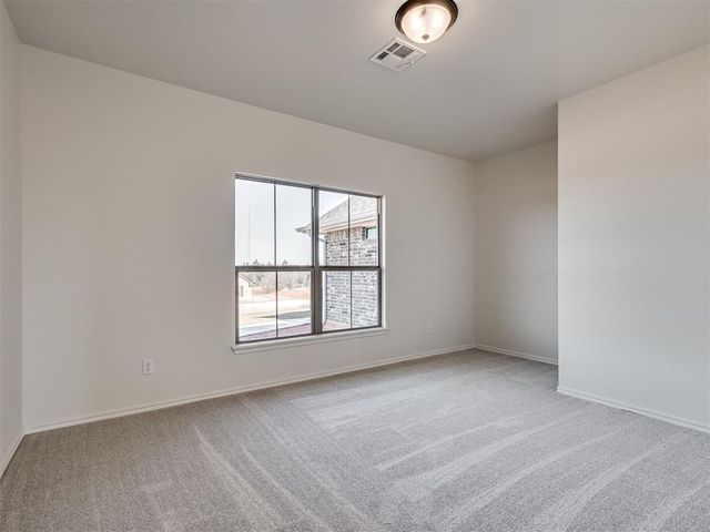 1983 Twin Spires Trail, Blanchard, OK 73010