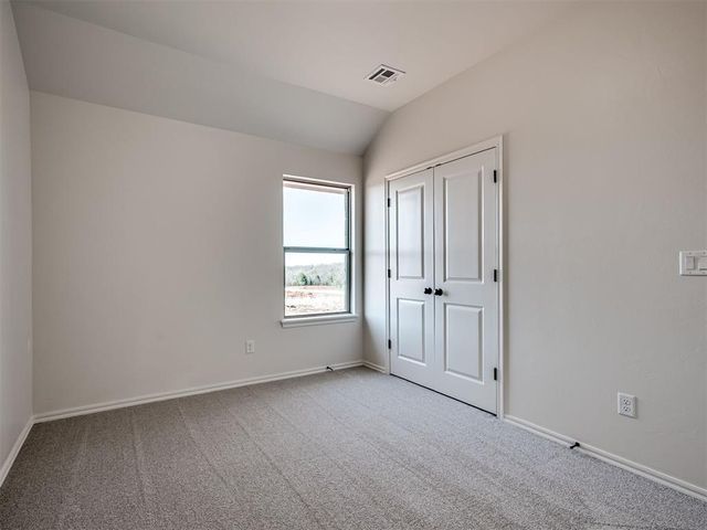 1983 Twin Spires Trail, Blanchard, OK 73010