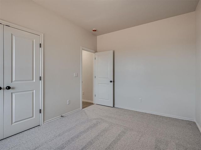 1983 Twin Spires Trail, Blanchard, OK 73010