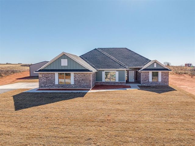1983 Twin Spires Trail, Blanchard, OK 73010