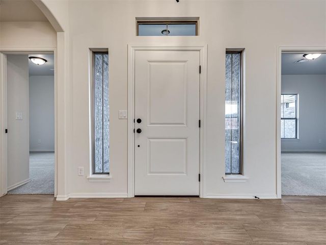 1983 Twin Spires Trail, Blanchard, OK 73010