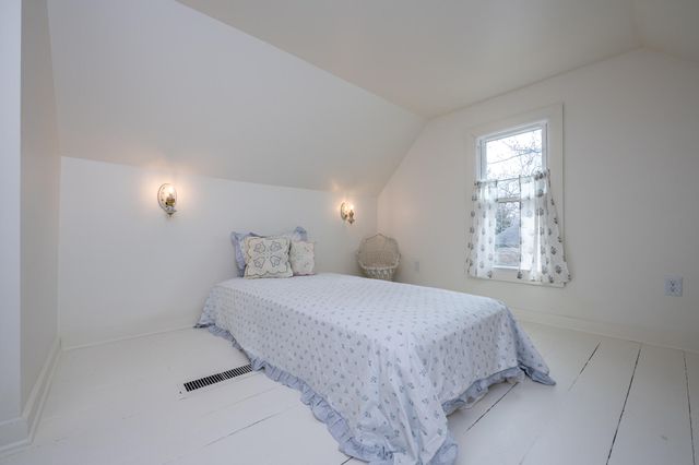 813 Michigan Avenue, St. Joseph City, MI 49085