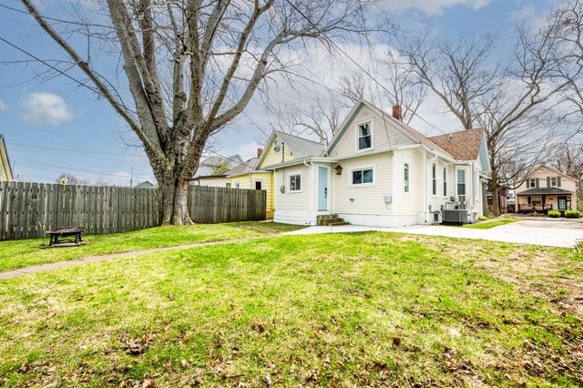 813 Michigan Avenue, St. Joseph City, MI 49085