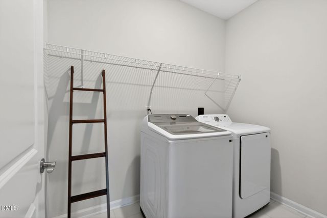 717 Churton Place, Cary, NC 27518