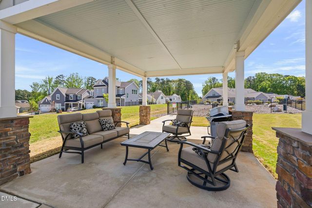 717 Churton Place, Cary, NC 27518