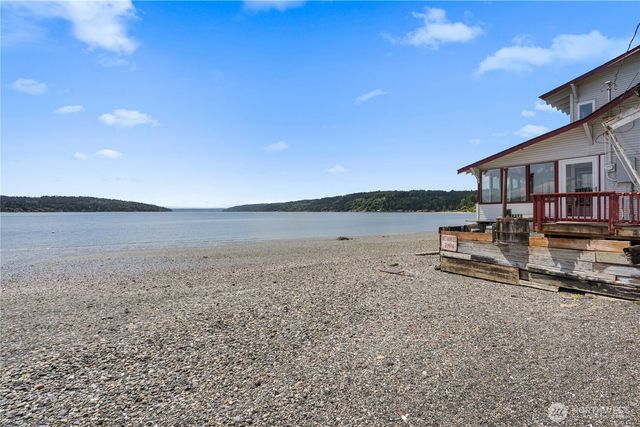 24186 Vashon Highway SW, Vashon, WA 98070