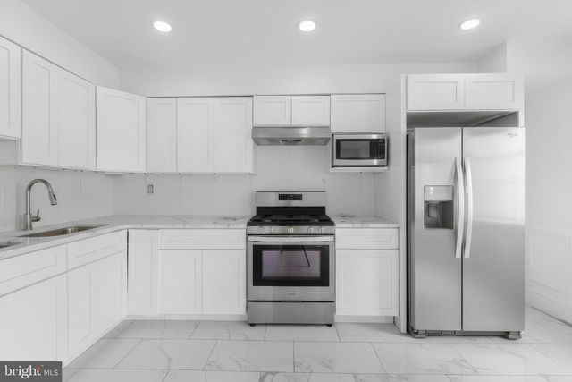 7713 JASON PL, Philadelphia, PA 19153