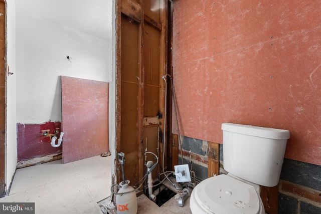 7713 JASON PL, Philadelphia, PA 19153