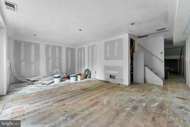 7713 JASON PL, Philadelphia, PA 19153