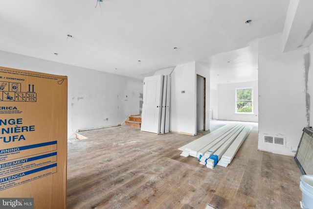 7713 JASON PL, Philadelphia, PA 19153